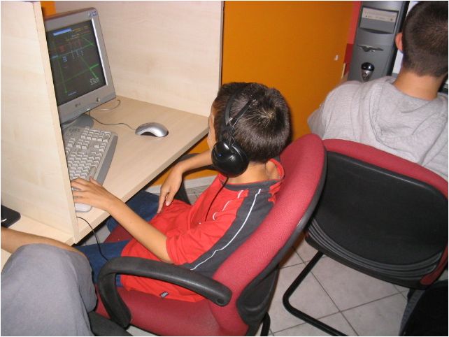 642 X 482